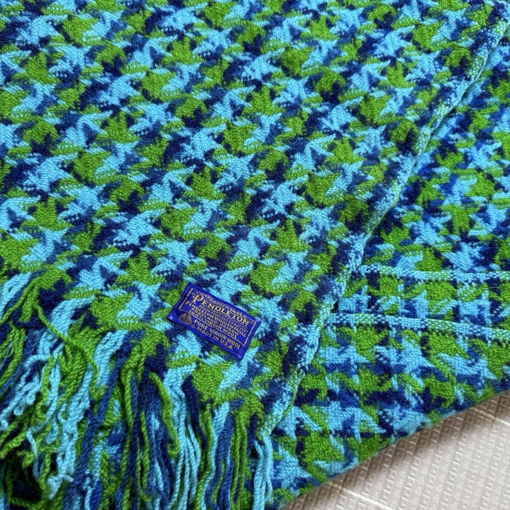 VTG PENDLETON 100% Virgin Wool Green Blue Throw 46x50 Fringe Stadium Blanket